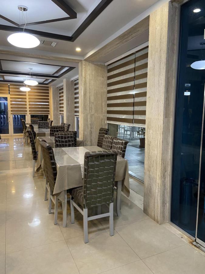 Center Park Hotel Velipojë Екстериор снимка