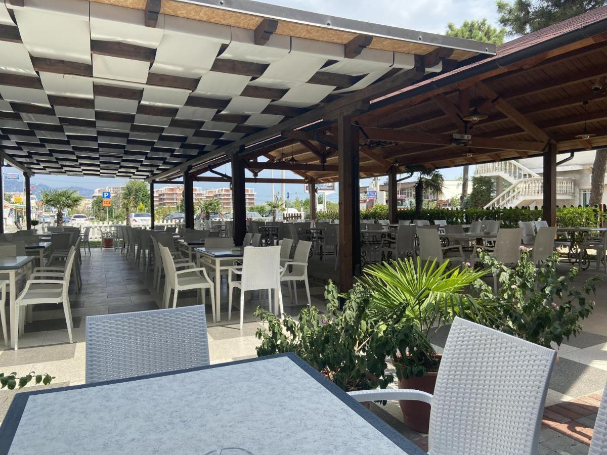 Center Park Hotel Velipojë Екстериор снимка