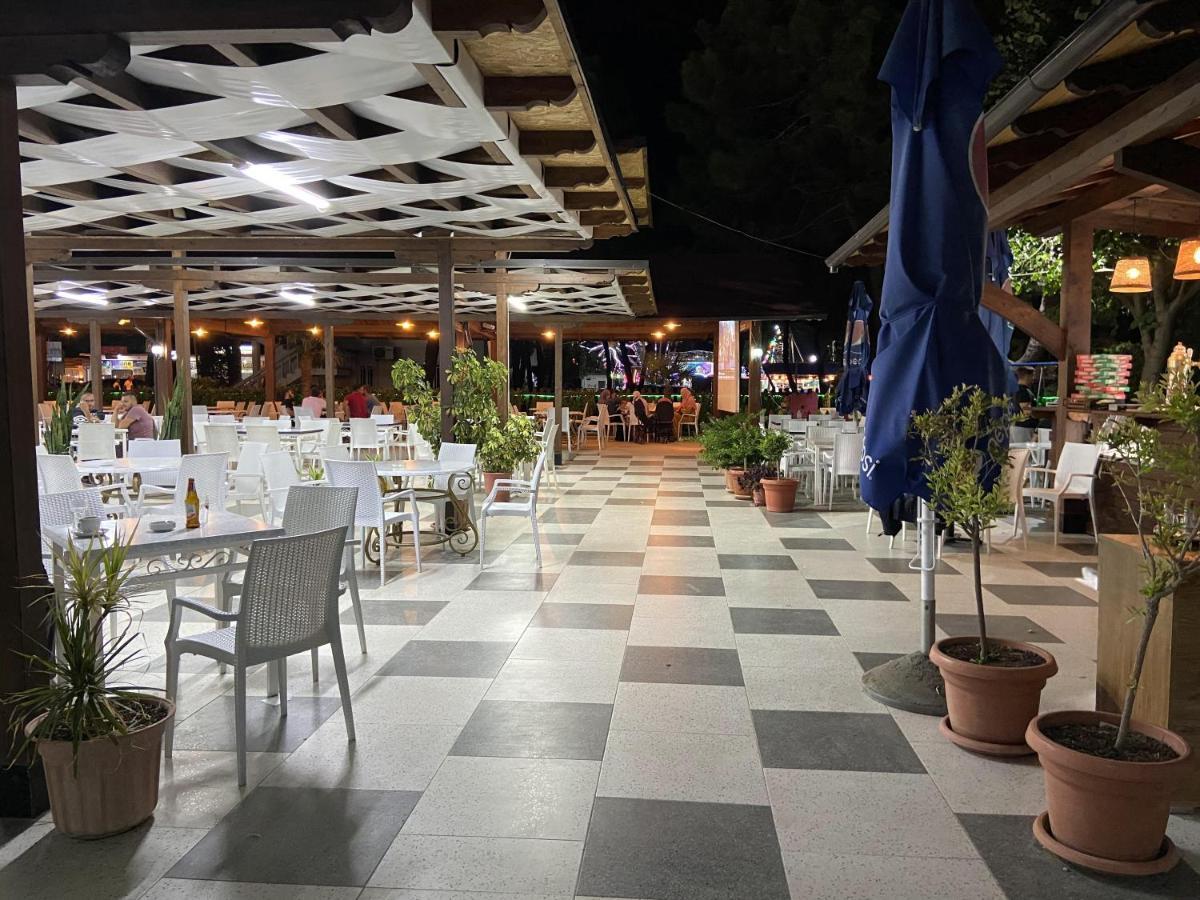Center Park Hotel Velipojë Екстериор снимка