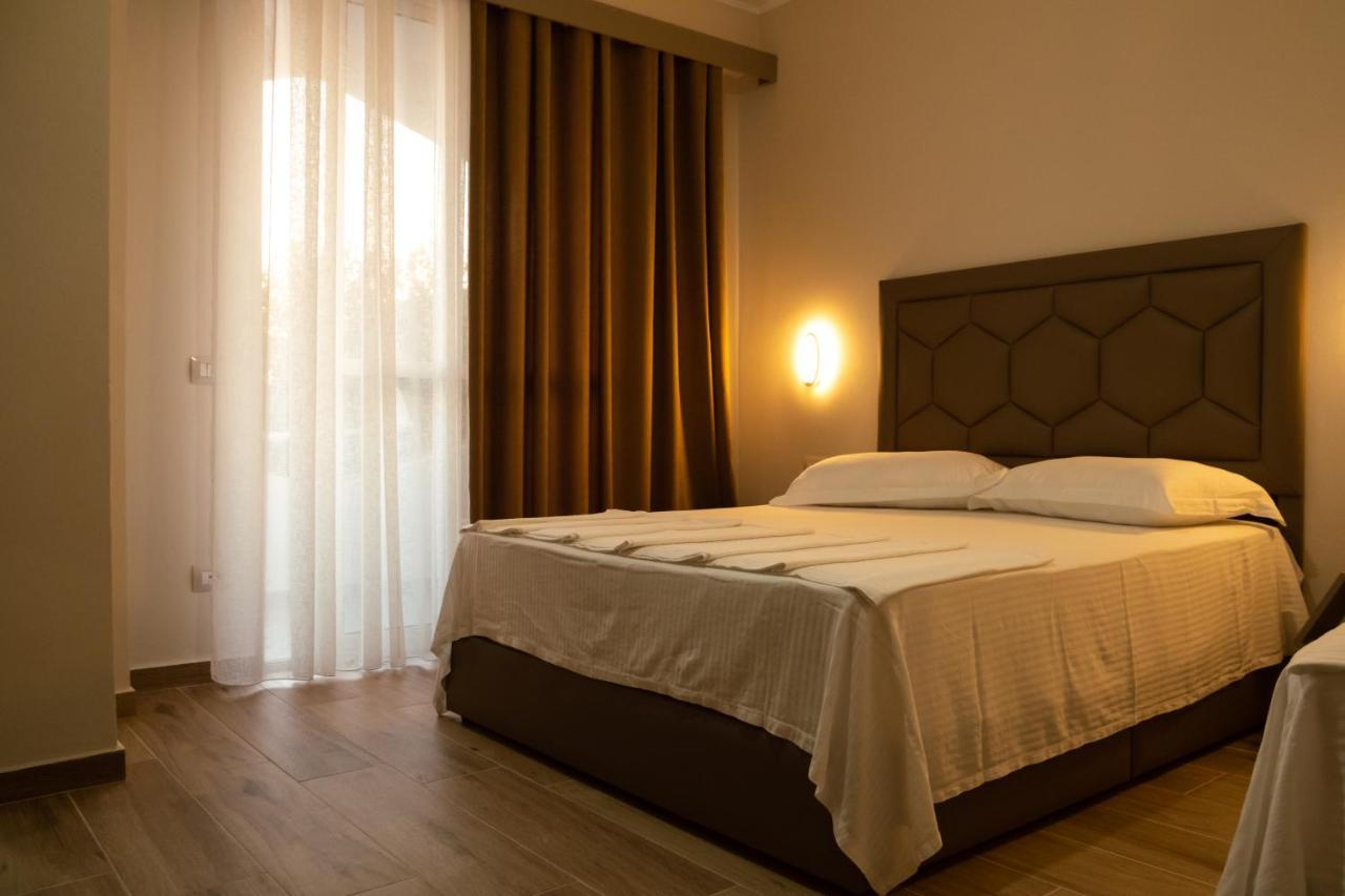 Center Park Hotel Velipojë Екстериор снимка